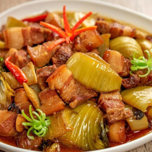 Cần cô giúp việc nhà chung cư Quận 9 lương 8 triệu bao ăn 2 bữa