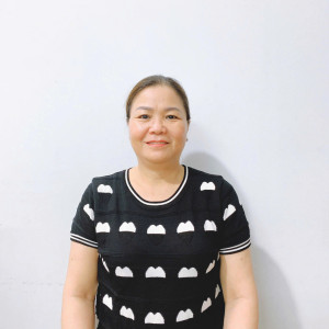 Cô Bích Thủy, Sinh Năm 1971, Quê Quán Đồng Tháp - Công việc mong muốn: Giúp Việc Nhà Phụ Chăm Bé