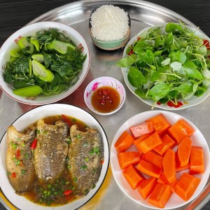 EM TÌM CÔ CẦN VIỆC ĐI LÀM NGAY: 0978609760 ( có zalo)