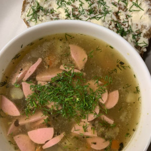 NHÀ EM CẦN GẤP CÔ GIÚP VIỆC Ở LẠI - LƯƠNG 11 TRIỆU