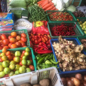 Tuyển Chị Giúp Việc, Nhà 3 Người Lớn, Nhận Chị Làm Ăn Ở Lại Tại Nhà.