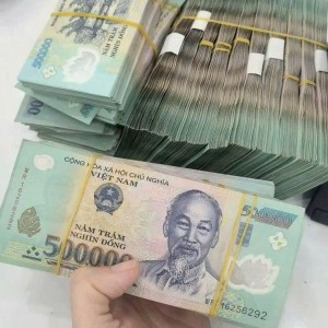 Nhà Cần Chị Nội Trợ Làm Việc Gia Đình Hôm Nay