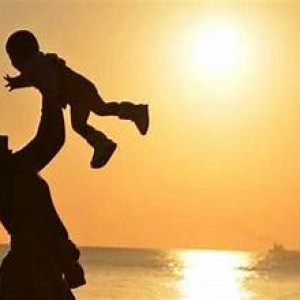 Em cần tuyển gấp cô chăm bé 1 tháng cùng với mẹ ăn ở lại tại Thủ Đức